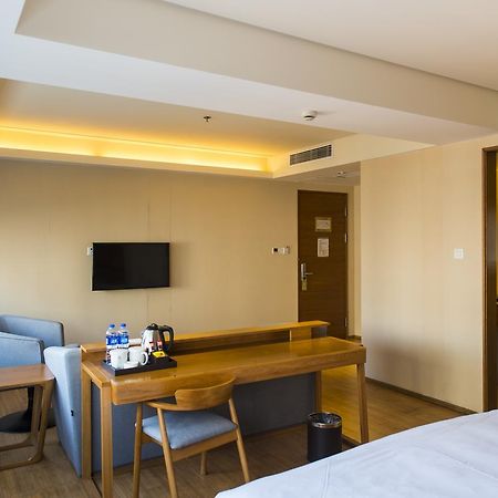 Ji Hotel Shanghai Kangqiao Xiupu Road Eksteriør billede