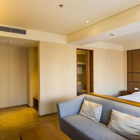 Ji Hotel Shanghai Kangqiao Xiupu Road Eksteriør billede