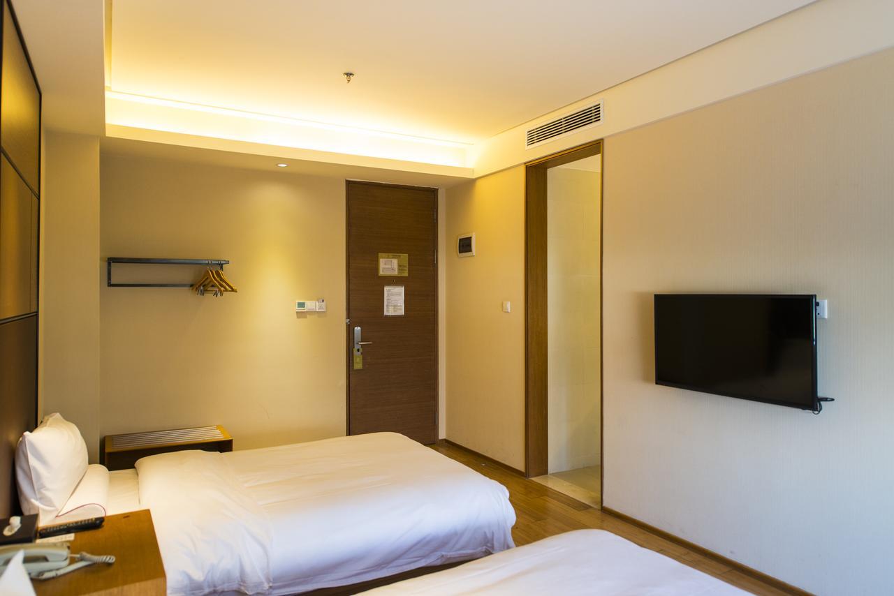 Ji Hotel Shanghai Kangqiao Xiupu Road Eksteriør billede